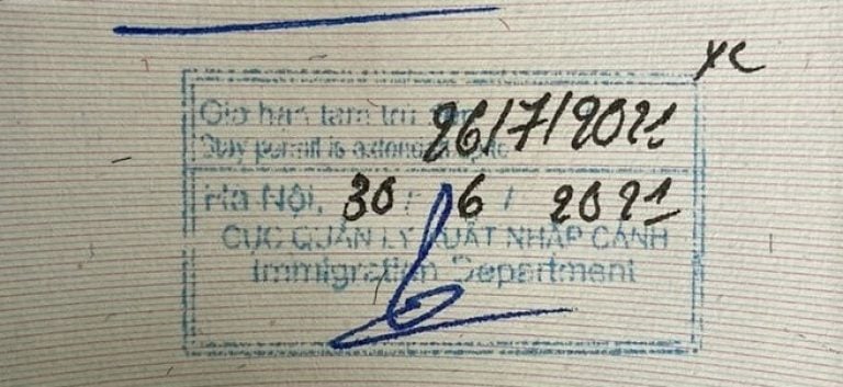 越南逾期居留的越南出境簽證樣本