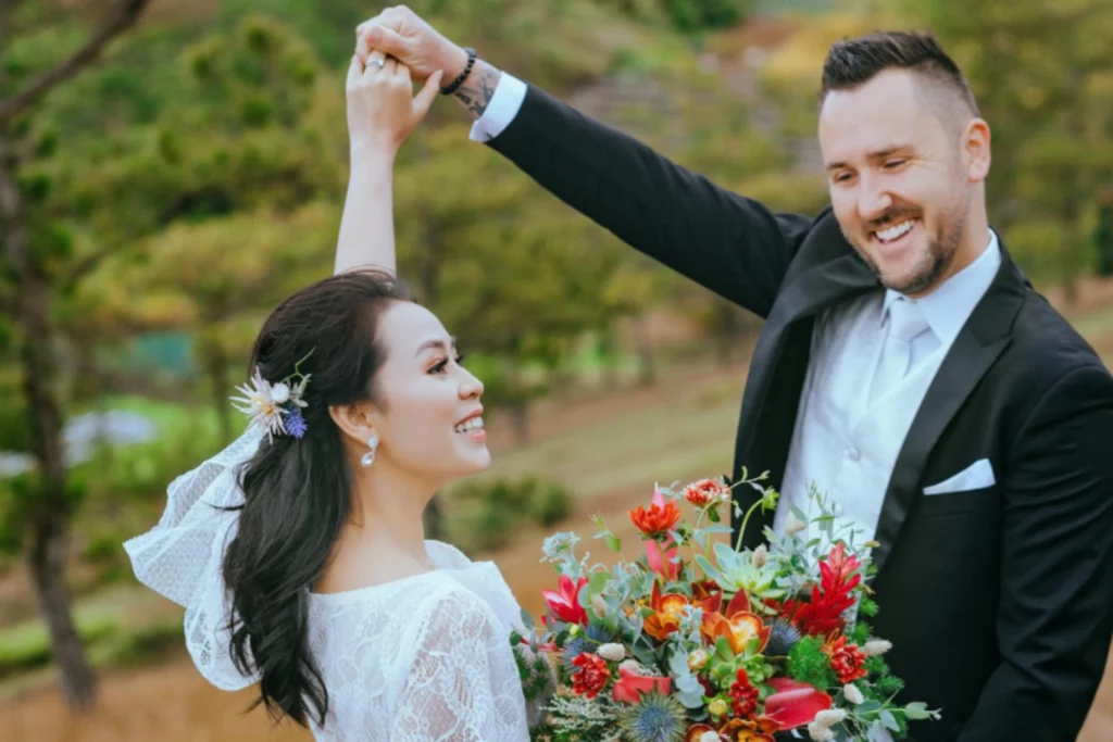 Miễn giấy phép lao động cho người nước ngoài kết hôn với người Việt Nam