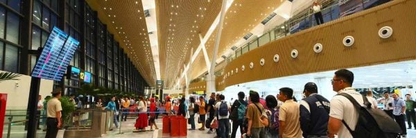 Ga-T3-Tan-Son-Nhat-1