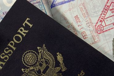 How do foreigners apply for a Vietnam permanent residence card?