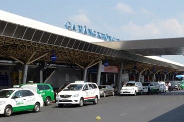 Tan Son Nhat Ho Chi Minh Airport Taxi: Companies, Fares & Travel Tips